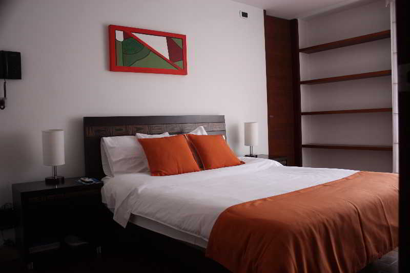 Prisma Suites Chico 94 Богота Екстериор снимка