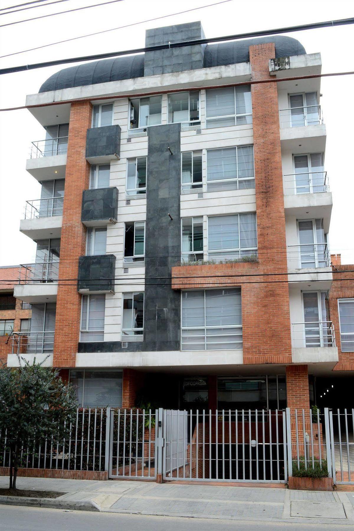 Prisma Suites Chico 94 Богота Екстериор снимка