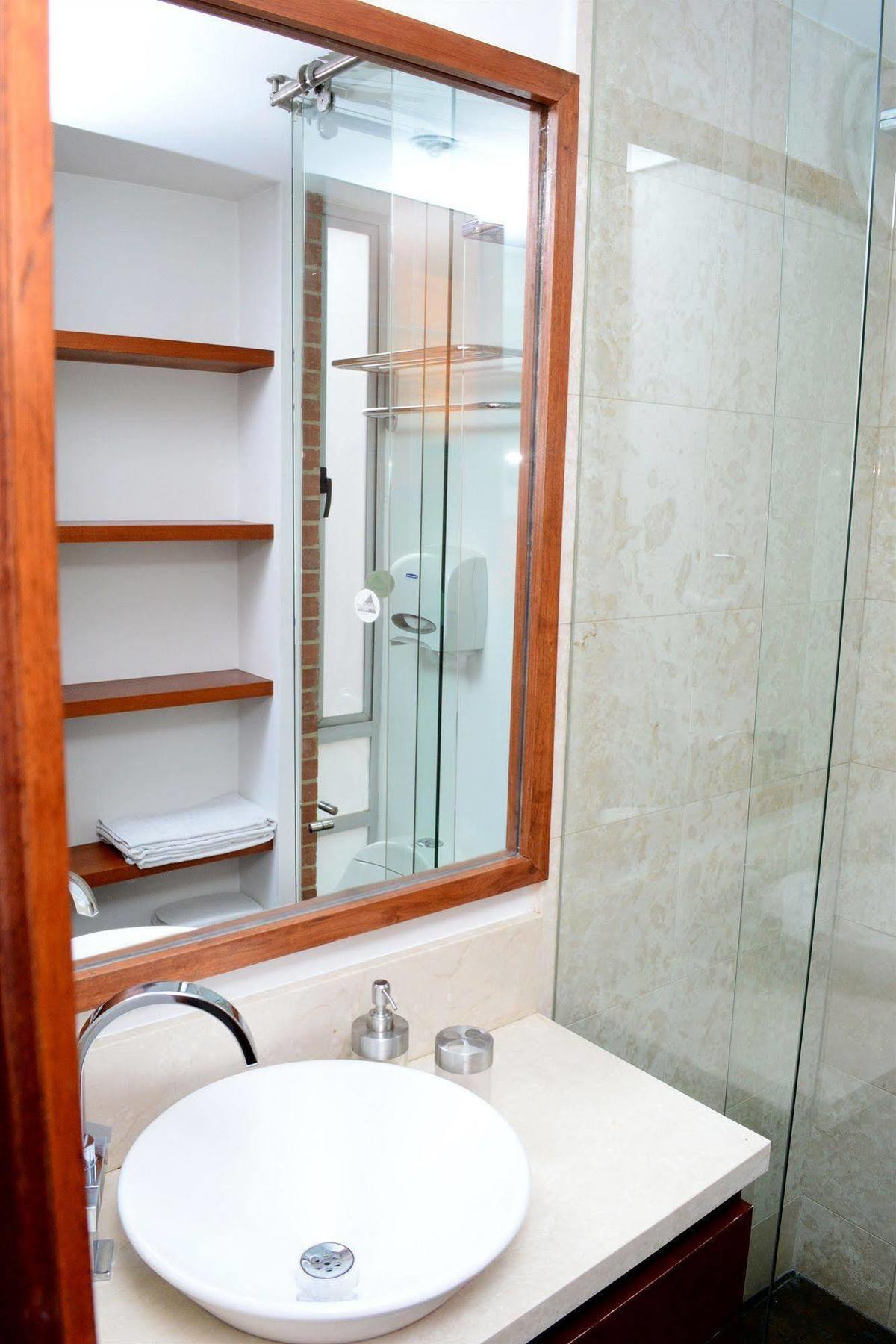Prisma Suites Chico 94 Богота Екстериор снимка