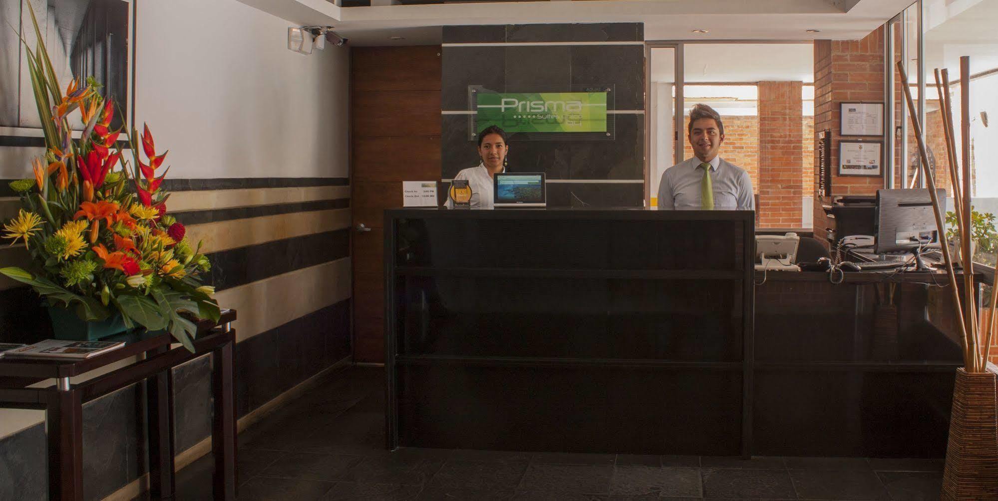 Prisma Suites Chico 94 Богота Екстериор снимка