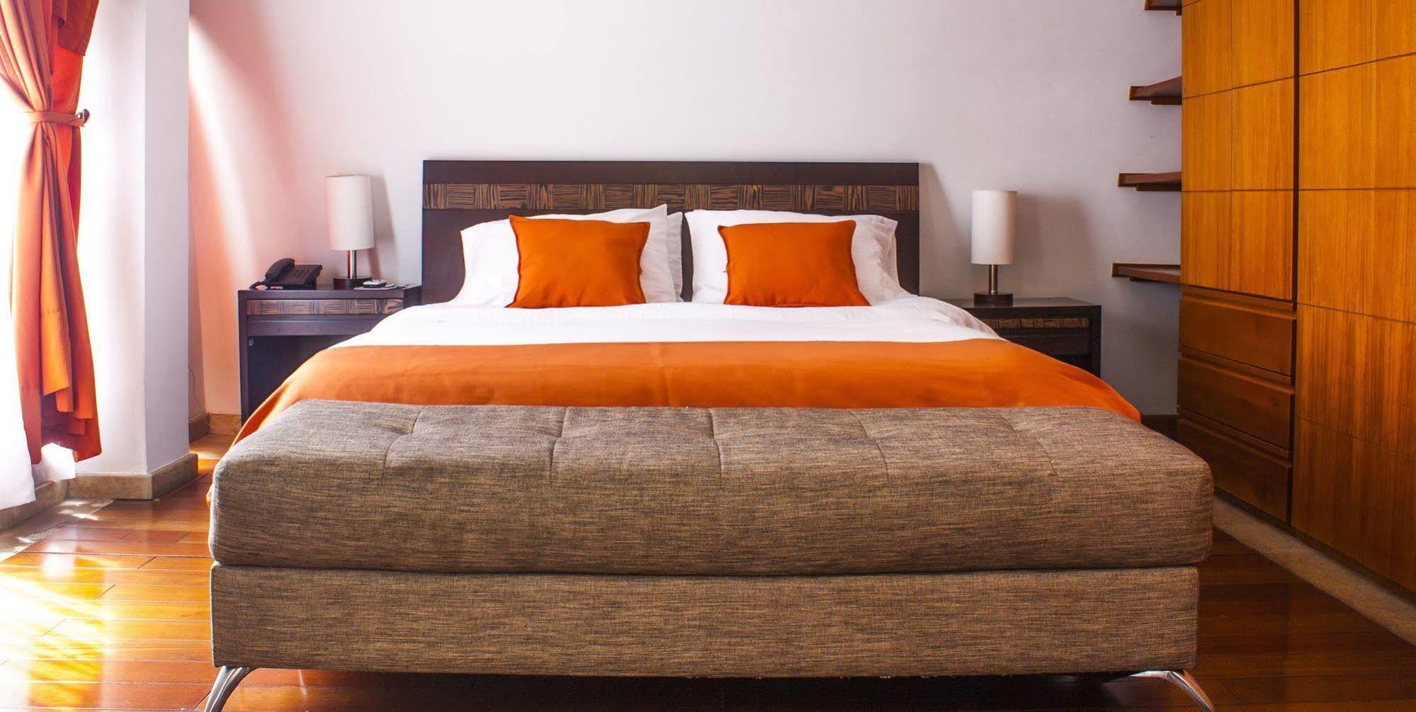 Prisma Suites Chico 94 Богота Екстериор снимка